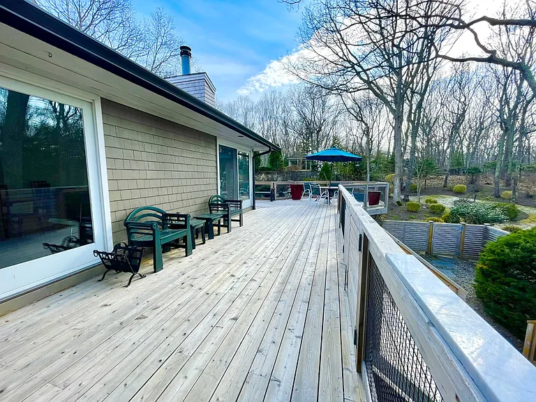 Peconic Hills Dr — Photo 20