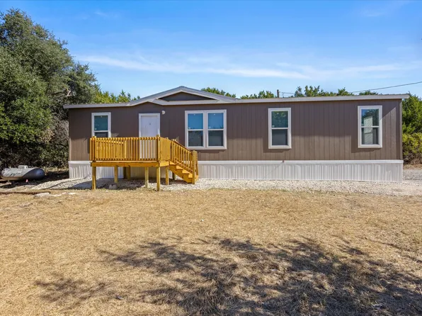 2901 Space Ct, Granbury, TX 76049