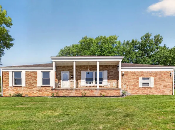 517 W 11th St, Oolitic, IN 47451