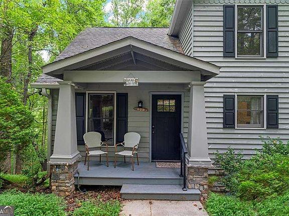 4th image of 1083 Mountain Oak Rd