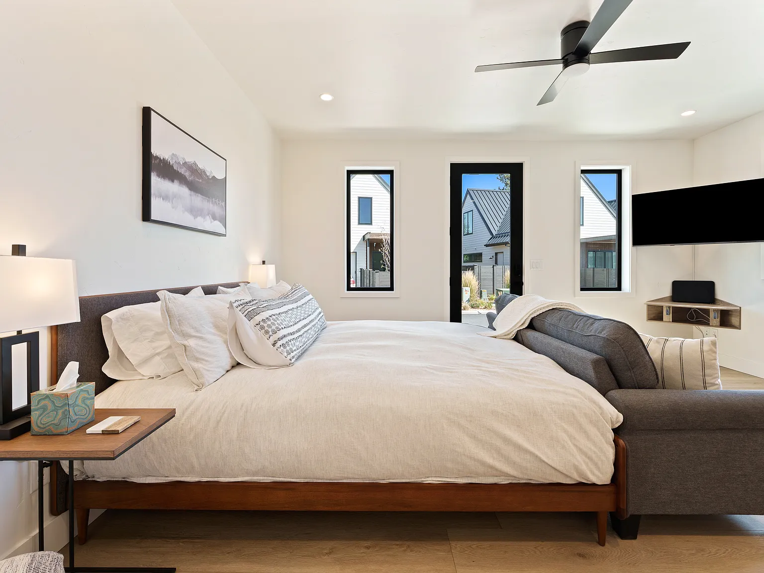 1 bed, 410 sqft, $2,500 — Photo 4