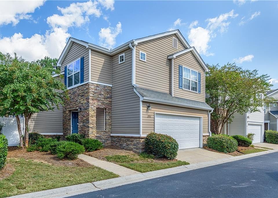 1st image of 293 Hiawassee Dr