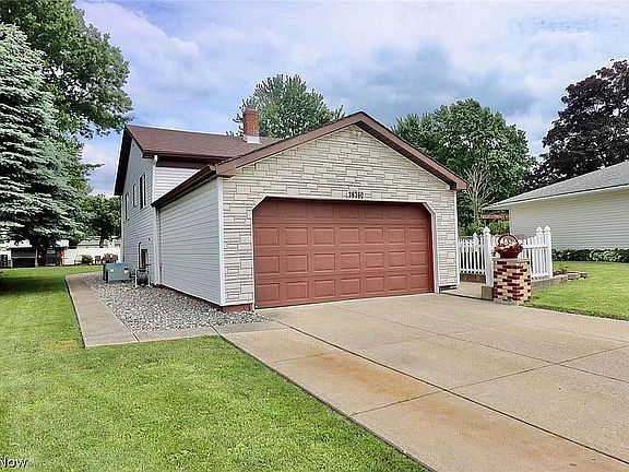 2nd image of 36360 Sunset Dr
