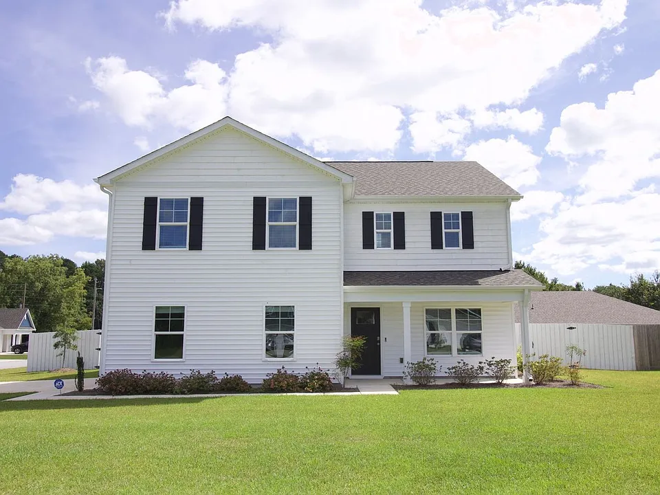 119 Stella Bluffs Dr