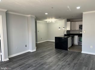 1061 Gardenview Loop APT 204, Woodbridge, VA 22191