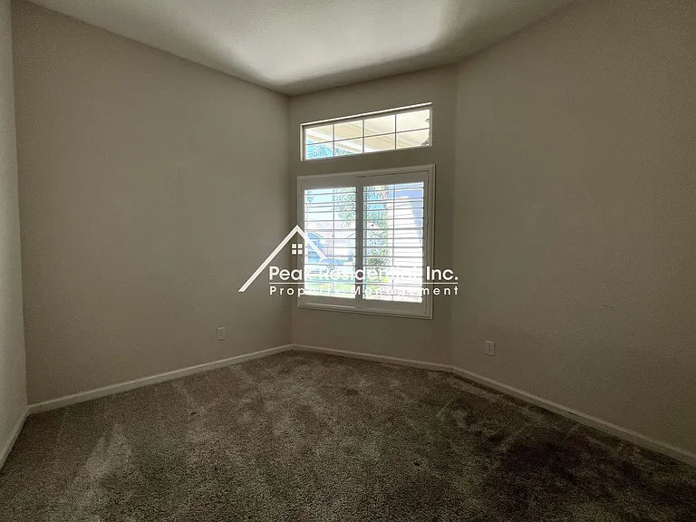 8817 Barn Owl Ct — Photo 11