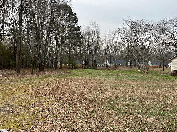 3rd image of 294 Jones Rd