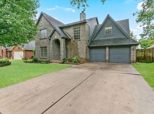 17723 Seven Pines Dr, Spring, TX 77379