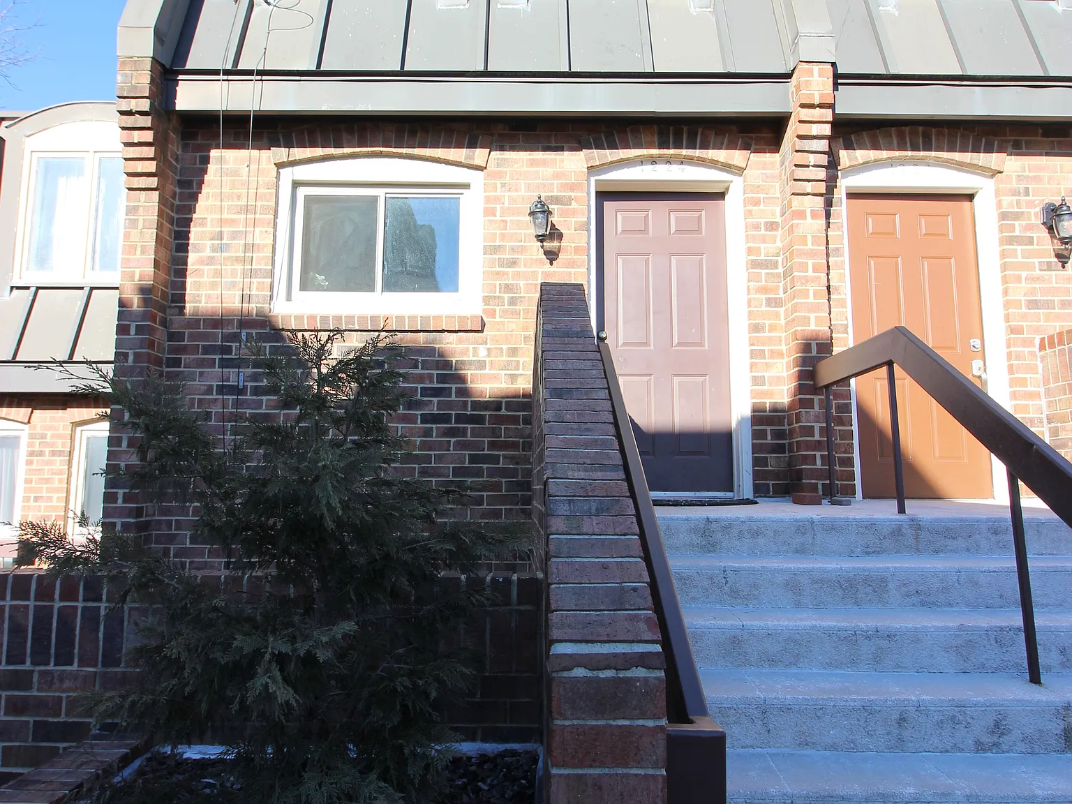 2 bed, 854 sqft, $3,300 — Photo 1