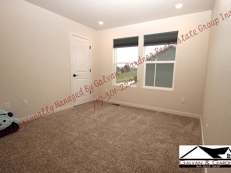 9803 Blaurock Dr — Photo 13