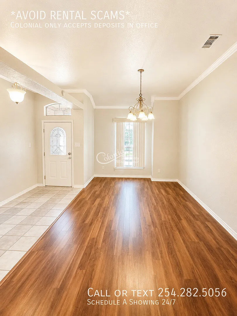 4 bed, 2.0 bath, 2177 sqft, $1,950 — Photo 2