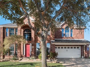 2348 Clark Trl, Grand Prairie, TX 75052