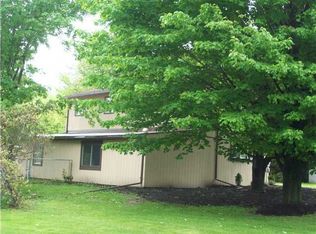 4569 Hall Rd, Holley, NY 14470