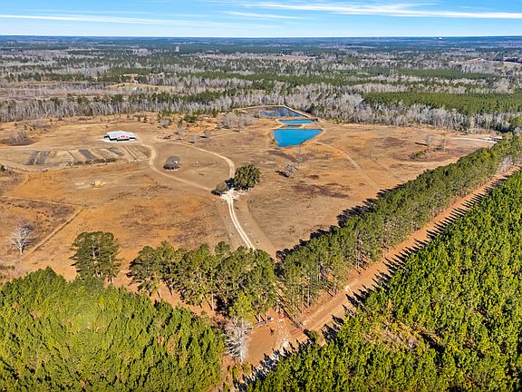 3rd image of 1039 Womack Rd N