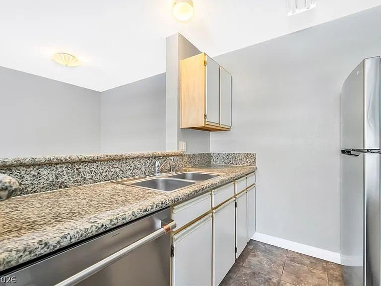 2200 S Fort Apache Rd #2044 — Photo 15