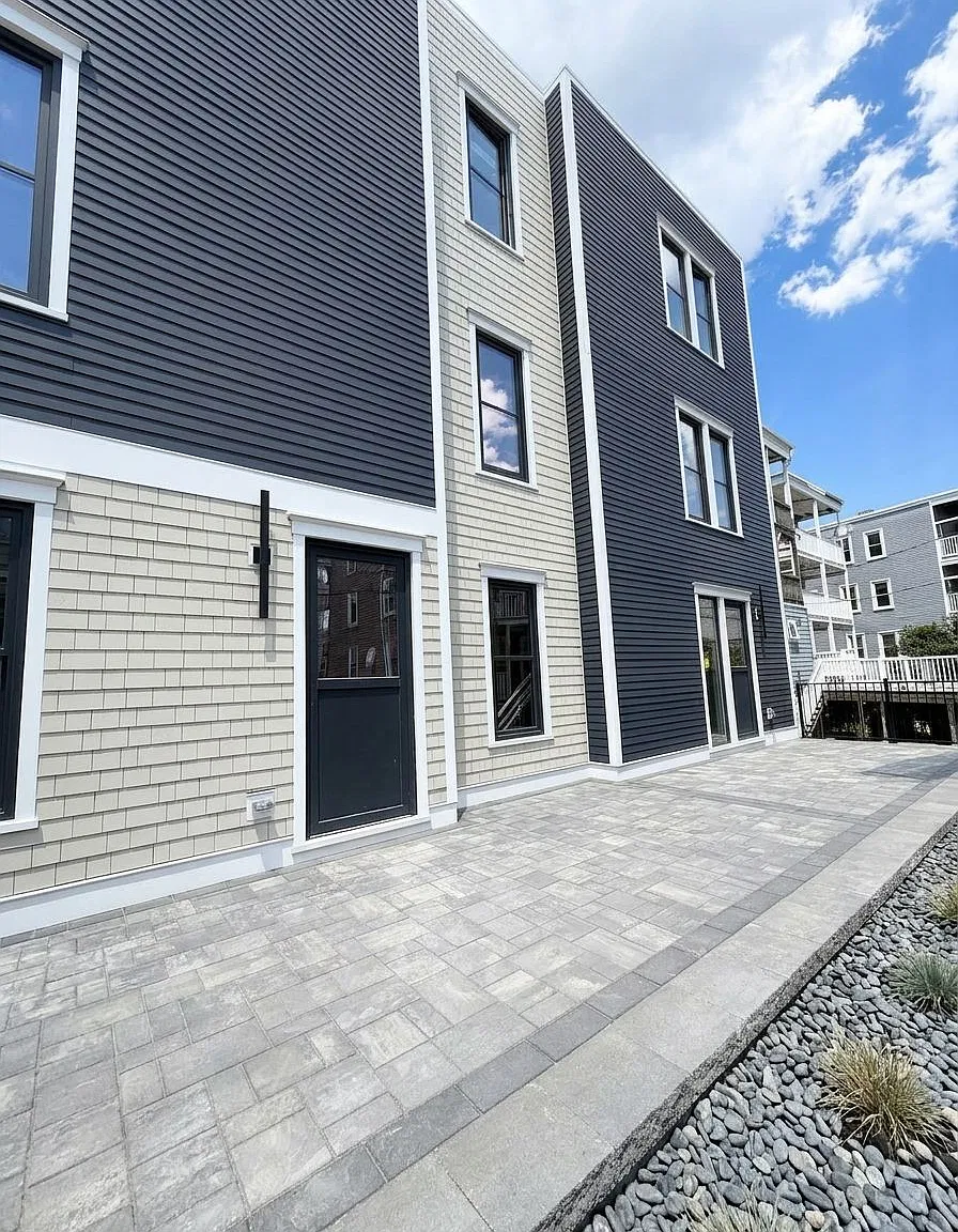 3 bed, 1100 sqft, $3,700 — Photo 3