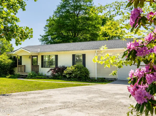 504 Highland View Dr, Knoxville, TN 37920