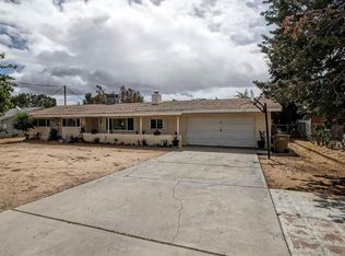 9415 Buckthorn Ave, Hesperia, CA 92345