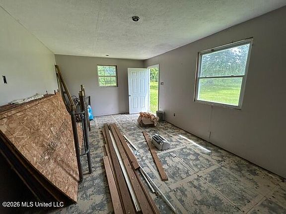 2nd image of 74209 Wyndotte Rd