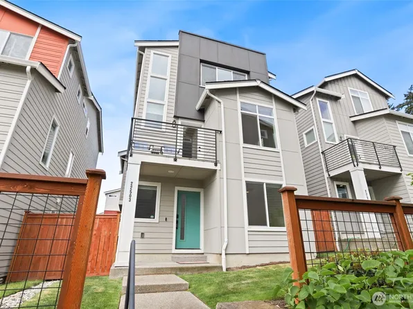 22503 70th Place W, Mountlake Terrace, WA 98043