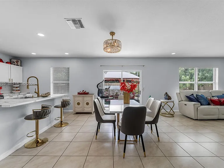 29310 SW 143rd Pl — Photo 3