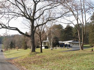 8 Suncrest Ter, Oneonta, NY 13820