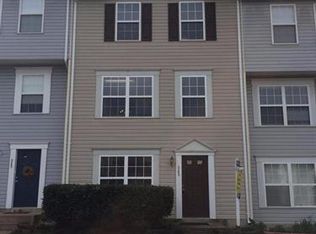 345 Moseby Ct, Manassas Park, VA 20111