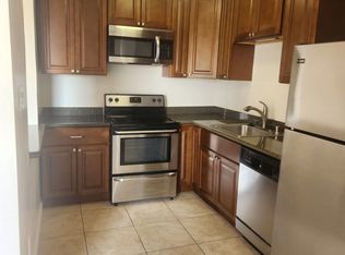 273 MacArthur Blvd, Oakland, CA 94610