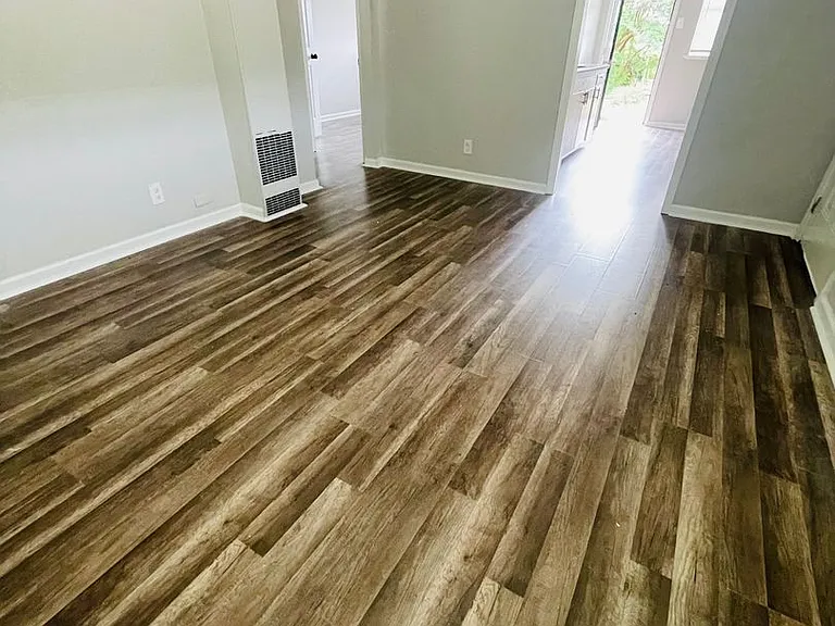 306 N Jackson St — Photo 14