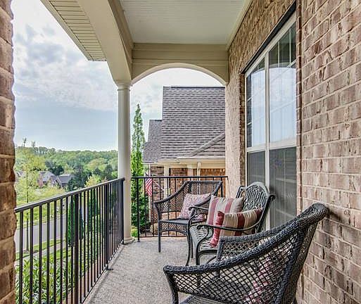 4th image of 8224 Middlewick Ln