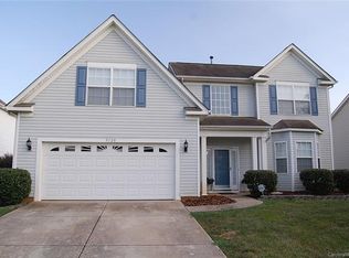 5128 Jewelflower Rd, Charlotte, NC 28227