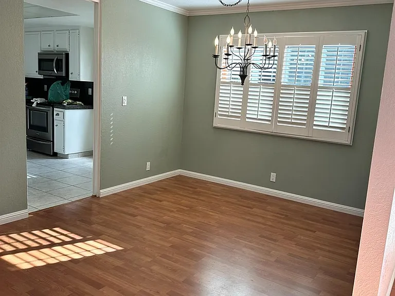 44771 Garden Ct — Photo 4