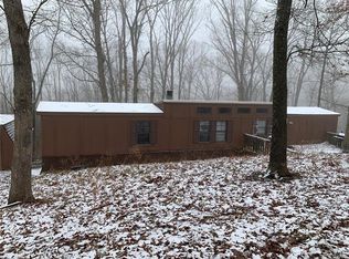 137 Crest Dr, Hillsboro, MO 63050