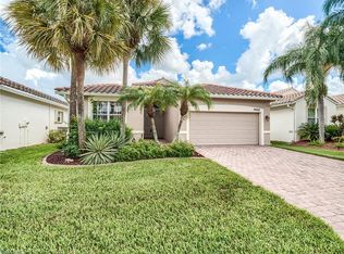 9460 Sun River Way, Estero, FL 33928