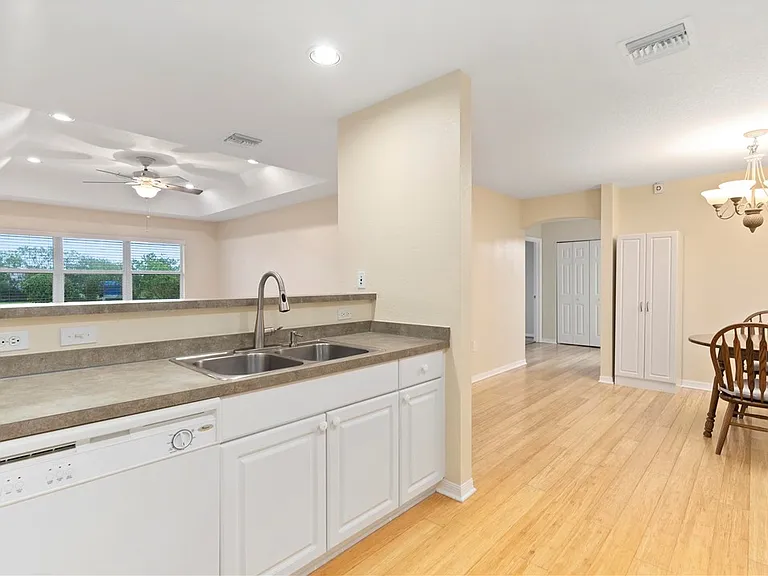 1802 E Sanderling Ln #15-A — Photo 16