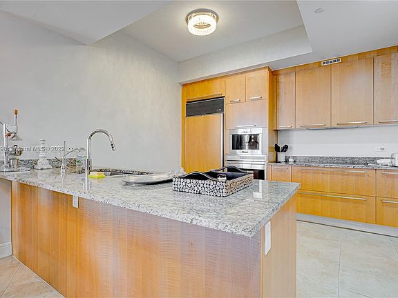 5th image of 16001 Collins Ave APT 803
