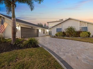 238 Lookout Point Dr, Osprey, FL 34229