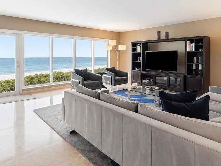 4301 N Ocean Blvd #802 — Photo 4