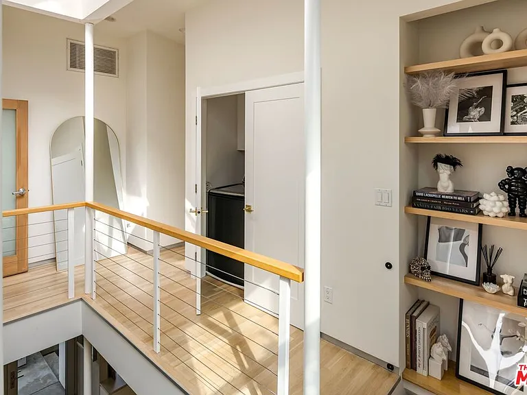 844 California Ave — Photo 18