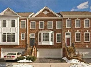 26096 Nimbleton Sq, Chantilly, VA 20152