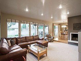 2nd image of 1283 E Darby Cir