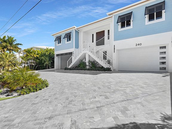 2nd image of 240 14th St