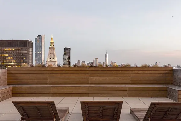 Rented by Mirador Real Estate | media 33