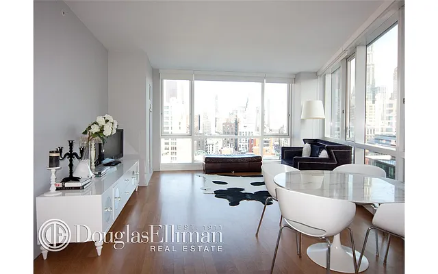 Rented by Douglas Elliman | media 41
