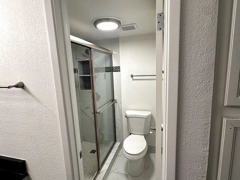 3825 E Camelback Rd #150 — Photo 18