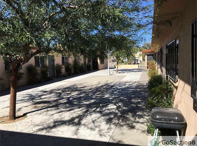 2nd image of 4408 Sunrise Ave APT 2