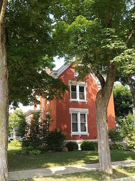 1st image of 1033 Cliff St