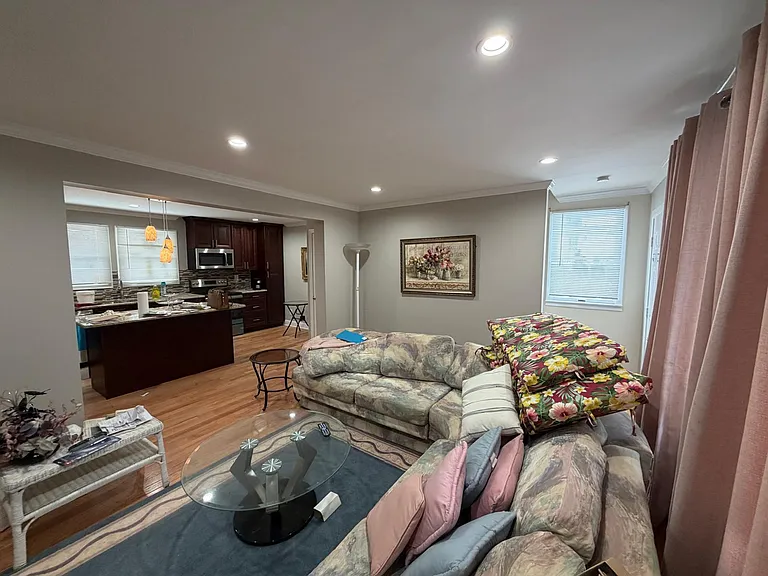 Mitchell Dr — Photo 5