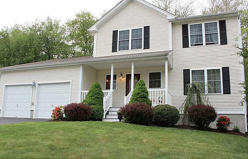1st image of 134 Birchwood Dr