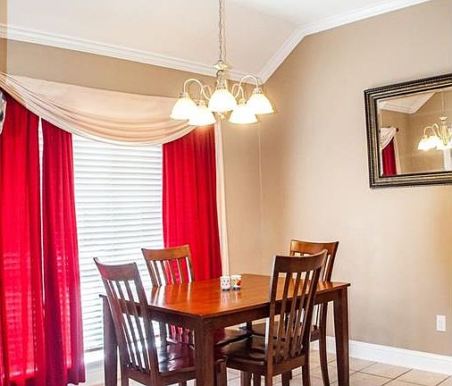 5th image of 6024 Summerville Ln
